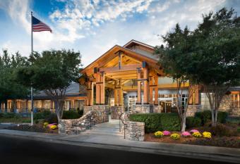 Crowne Plaza Resort Asheville By IHG has Balcony rooms