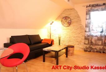 Art City Studio Kassel 5 has Balcony rooms