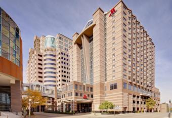 Cincinnati Marriott at RiverCenter has Balcony rooms
