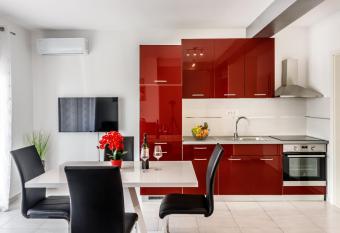 Luxury apartments Budimir has Balcony rooms