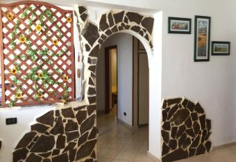 Sacca House has Balcony rooms