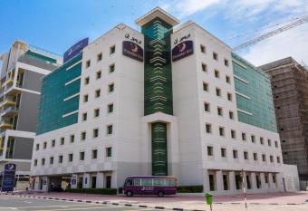 Premier Inn Dubai Silicon Oasis has Smoking rooms