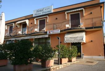 Hotel Moro Freoni has Balcony rooms