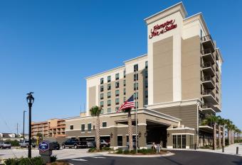 Hampton Inn & Suites Carolina Beach Oceanfront has Balcony rooms