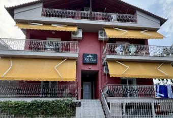 Villa Eleni has Smoking/Balcony rooms