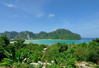 Sea View Bungalow has Balcony rooms
