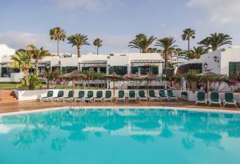 ILUNION Costa Sal Lanzarote has Balcony rooms