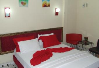 Hotel Relax has Smoking rooms