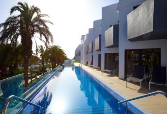 ALEGRIA Barranco has Balcony rooms