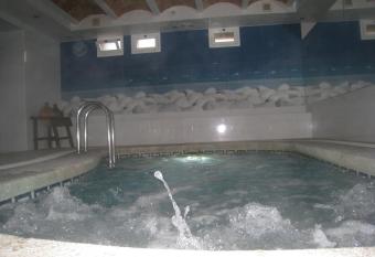 Hotel Hermes has Balcony rooms