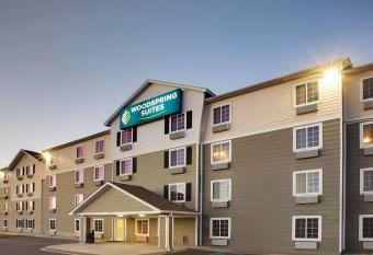 Woodspring Suites Baton Rouge East I-12 has Smoking rooms