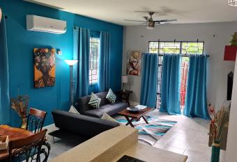 Casa Pinto Guest Apartment allows 18 year olds to book a room