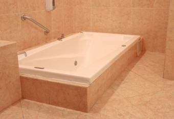 Suites Layfer, C  rdoba, Veracruz, M  xico allows 18 year olds to book a room