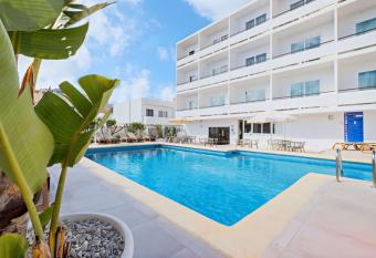 azuLine Hotel Mediterr  neo has Balcony rooms