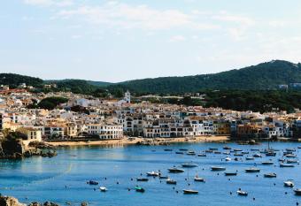 Hotel Port-Bo has Balcony rooms