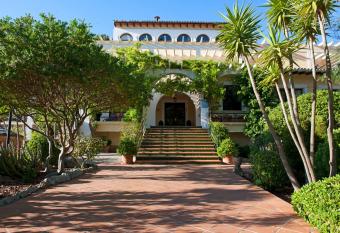 Hotel Bahia has Balcony rooms