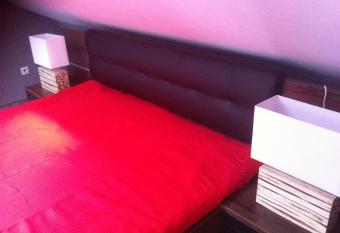 Mieszkanie w Centrum Olesna has Balcony rooms