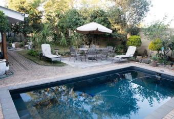 79 On Ridge Bed and Breakfast has Balcony rooms