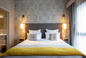 James Boutique H  tel Colmar centre has Balcony rooms