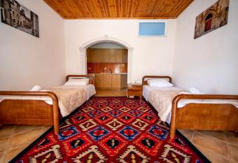 Guest House Garden has Balcony rooms