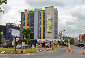 Fresh One Hotel allows 18 year olds to book a room