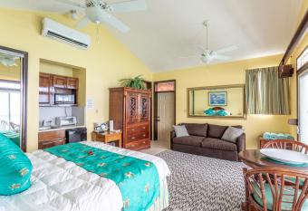 Sebastian s on the beach hotel has Balcony rooms