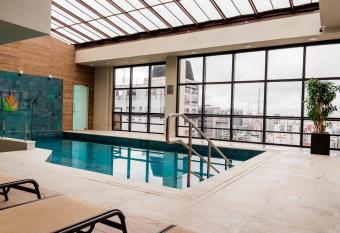 Central Park Flat Jardins has Balcony rooms