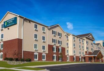 WoodSpring Suites Baltimore White Marsh - Nottingham allows 18 year olds to book a room