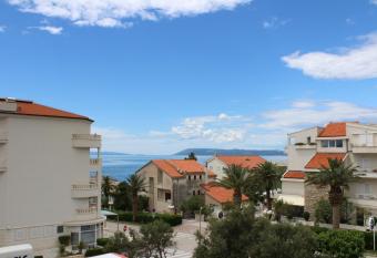 Apartmani Milkovic has Balcony rooms