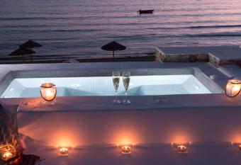 Calma Boutique Hotel allows 18 year olds to book a room