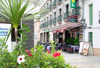 Hotel Reyesol has Balcony rooms