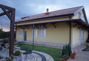 Ostello Villafranca allows 18 year olds to book a room