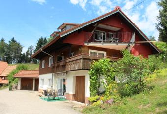Ferienwohnung Berghansenhof has Balcony rooms