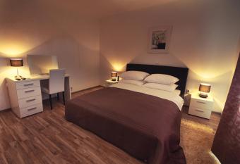 Countryside Apartment has Balcony rooms