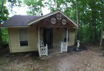 Ozark Spring Cabins - Mountain View 01 has Balcony rooms