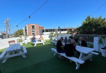 Little Coogee Hotel has Balcony rooms