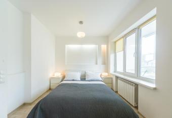 Partner Guest House has rooms with a private hot tub