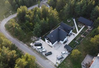 House Maka allows 18 year olds to book a room