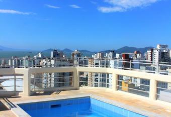 Rio Branco Hotel allows 18 year olds to book a room