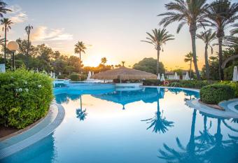 Blau Col  nia Sant Jordi has Balcony rooms