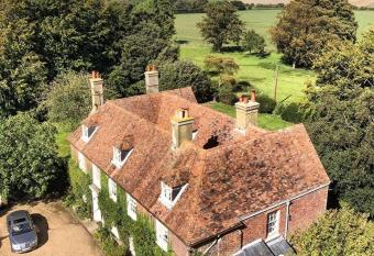 The Old Rectory allows 18 year olds to book a room
