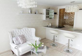 Juozapaviciaus apartments has Balcony rooms