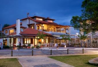 Traditional Arsanas Apartments has Balcony rooms