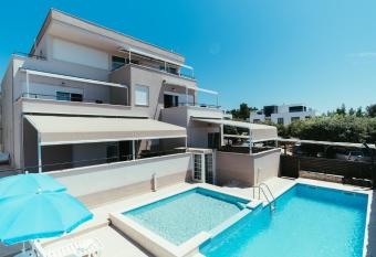 Apartments Prestige has Balcony rooms