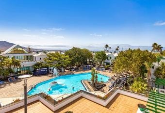 THB Royal has Balcony rooms