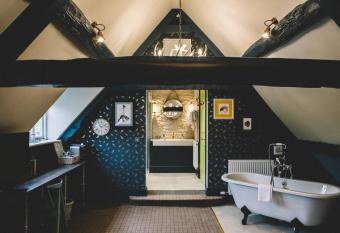 The Stag at Stow allows 18 year olds to book a room