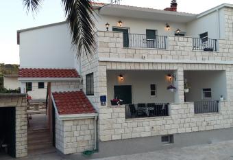 SAN Apartments has Balcony rooms