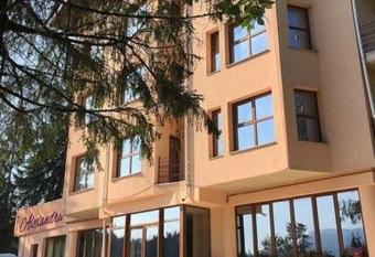 Pensiunea Alexandra has Balcony rooms