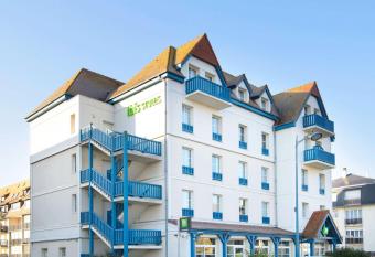 ibis Styles Deauville Villers Plage allows 18 year olds to book a room
