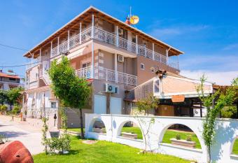 Villa Ioanna has Balcony rooms